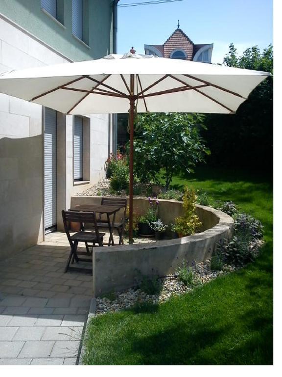 Csiki Apartman Budaörs Oda fotoğraf