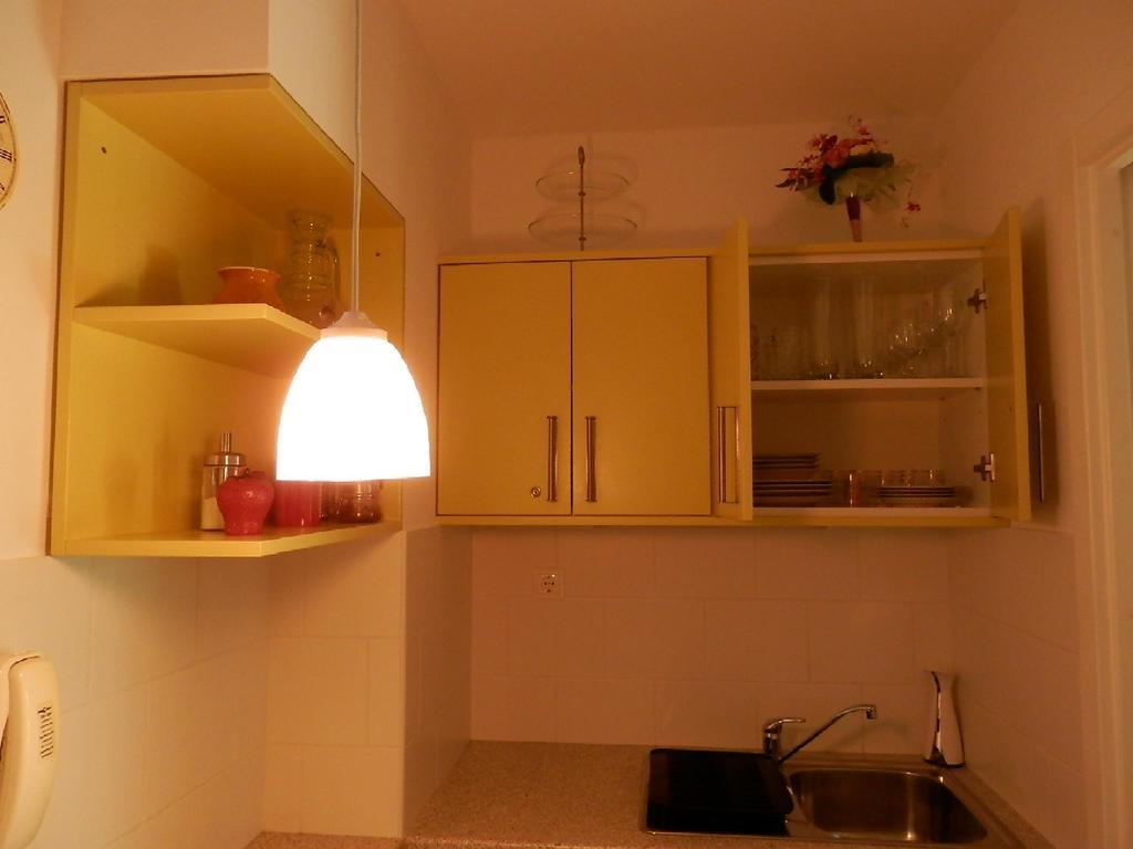 Csiki Apartman Budaörs Oda fotoğraf